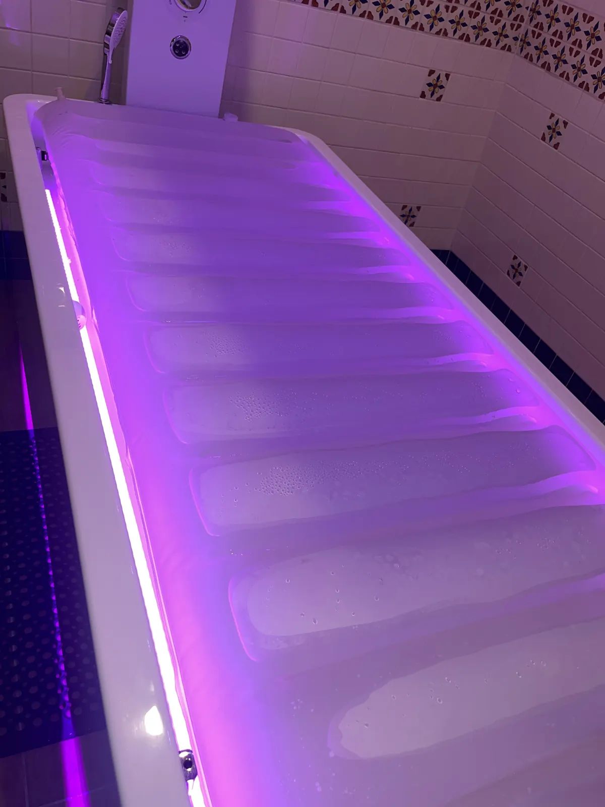 Spa bed lights cycling purple after repair